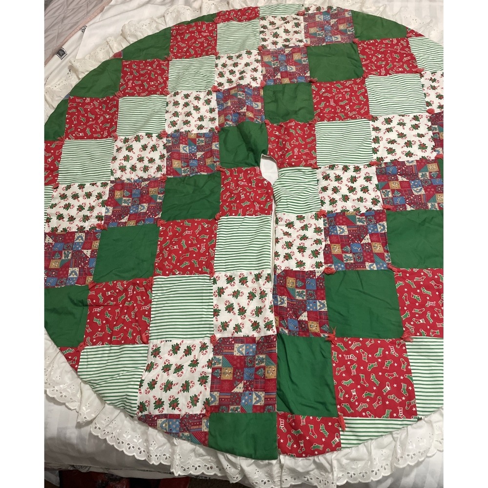 Vintage Handmade Christmas Patchwork Quilted Ruffle Hem‎ Large Tree Skirt 60"